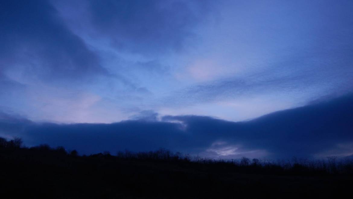 in the morning… înaripatul nenea Vânt cu avânt, NE readucea acasă ZIUA